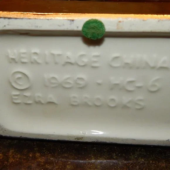 Vintage 1969 Ezra Brooks Man 'O War Horse Decanter - Picture 5 of 12